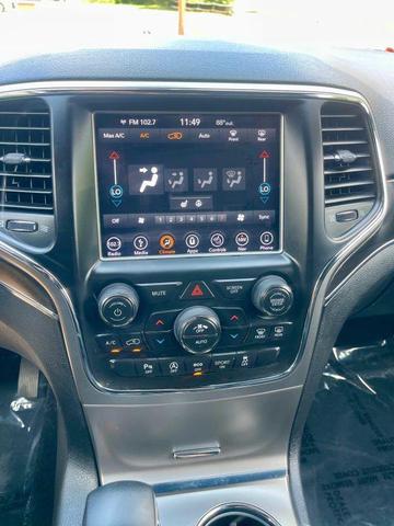 Photo of 2018 Black Jeep Grand Cherokee