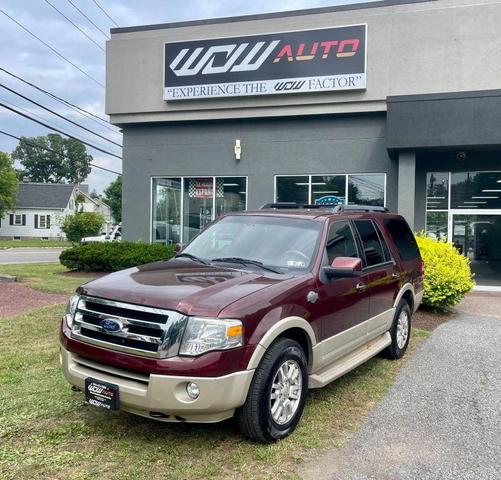 Photo of 2010 Burgundy Ford Expedition