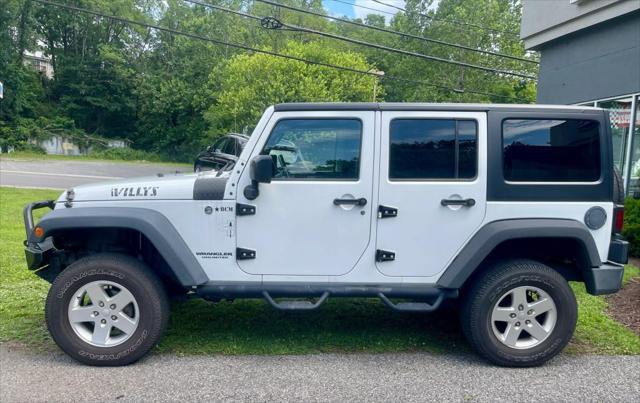 Photo of 2016 White Jeep Wrangler Unlimited