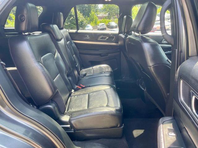 Photo of 2018 Grey Ford Explorer