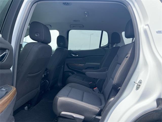 Photo of 2023 Summit White GMC Acadia