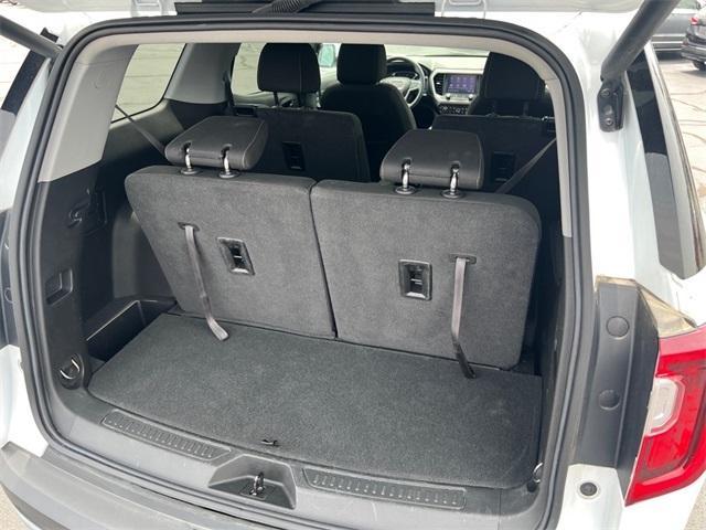 Photo of 2023 Summit White GMC Acadia