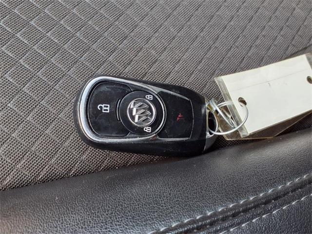 Photo of 2020 Summit White Buick Encore