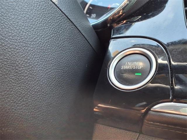 Photo of 2020 Summit White Buick Encore