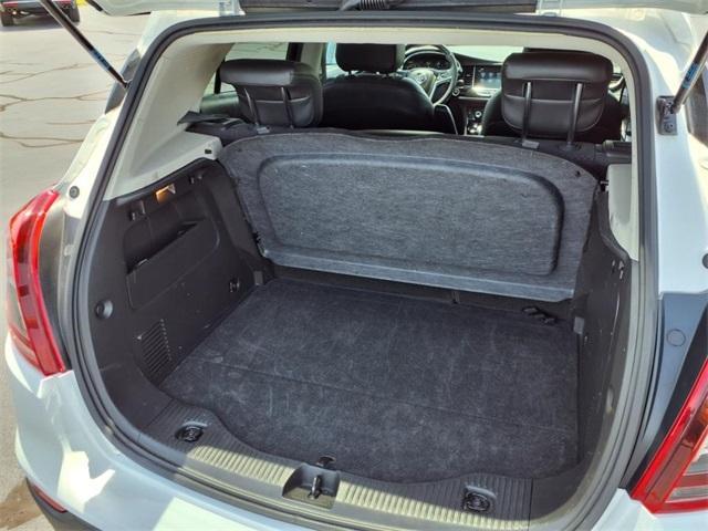 Photo of 2020 Summit White Buick Encore