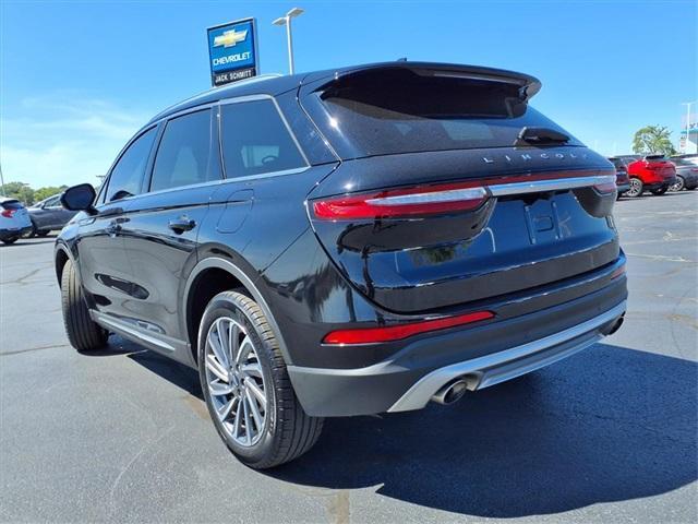 Photo of 2023 Black Metallic Lincoln Corsair