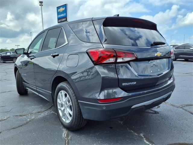 Photo of 2023 Gray Chevrolet Equinox