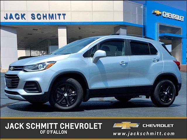Photo of 2020 Silver Ice Metallic Chevrolet Trax