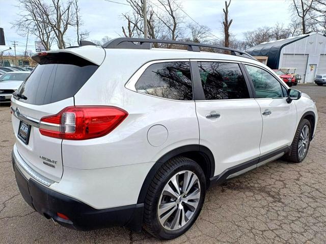 Photo of 2020 Crystal White Pearl Subaru Ascent