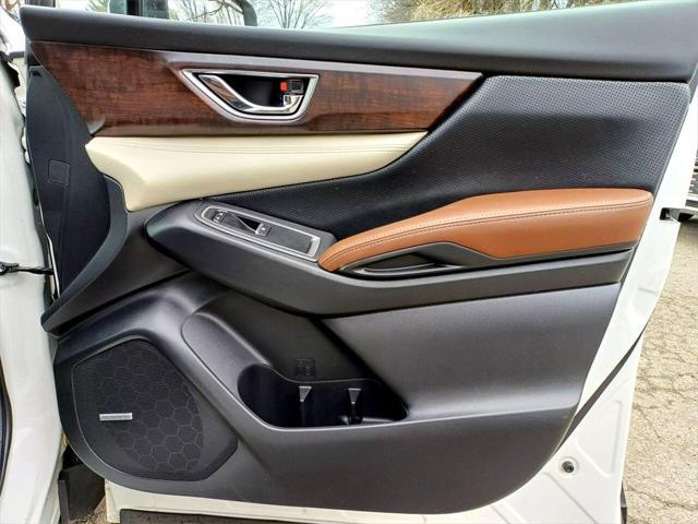 Photo of 2020 Crystal White Pearl Subaru Ascent