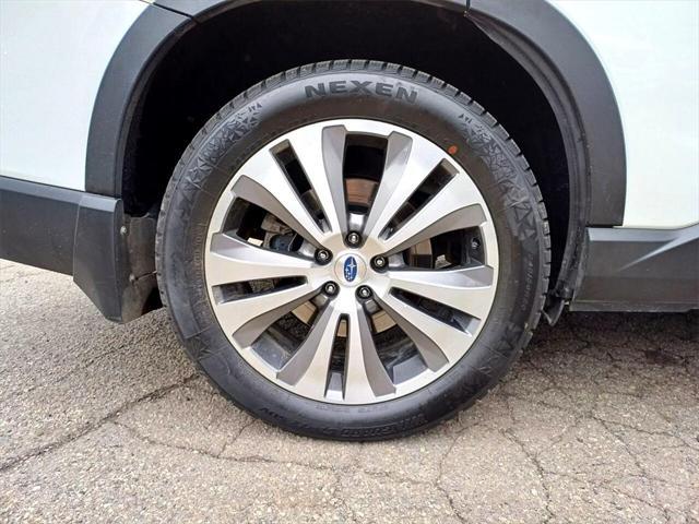 Photo of 2020 Crystal White Pearl Subaru Ascent