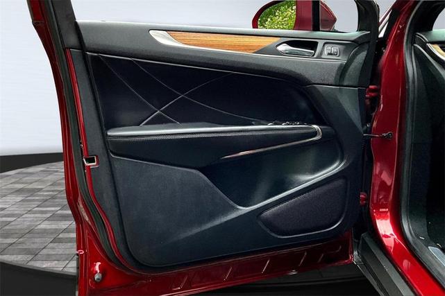 Photo of 2015 Ruby Red Metallic Lincoln MKC
