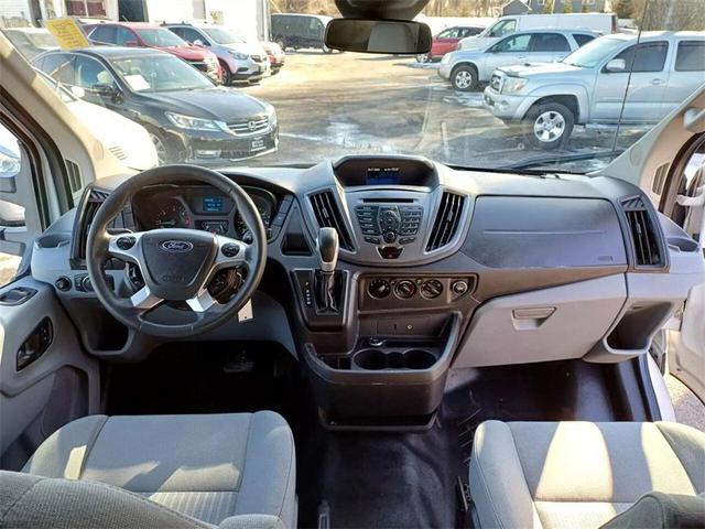 Photo of 2015 Oxford White Ford Transit-250