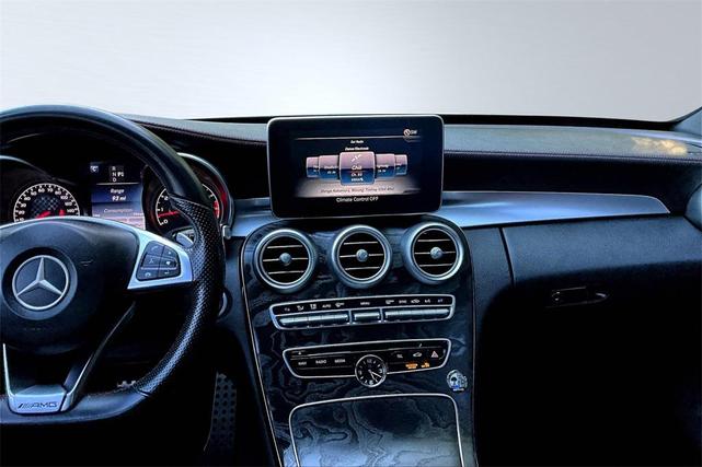 Photo of 2016 White Mercedes-Benz C-Class