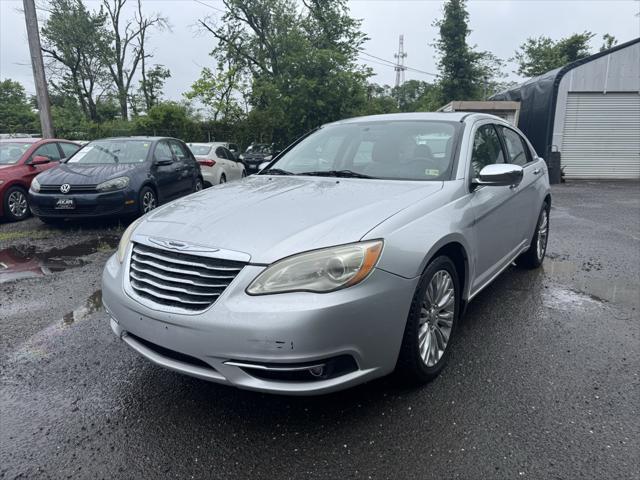 2011 Chrysler 200