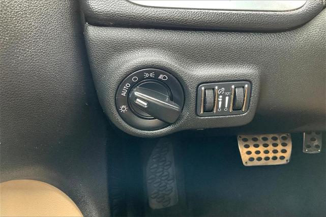 Photo of 2015 True Blue Pearlcoat Dodge Dart