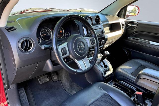 Photo of 2016 Deep Cherry Red Crystal Pearlcoat Jeep Compass