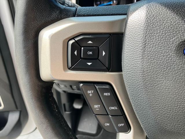 Photo of 2019 Oxford White Ford F-350