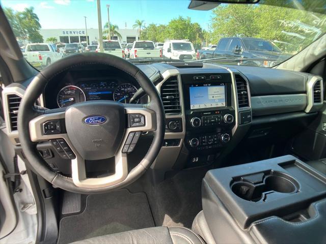 Photo of 2019 Oxford White Ford F-350