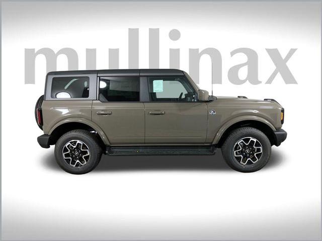 Photo of 2025 Gray Ford Bronco