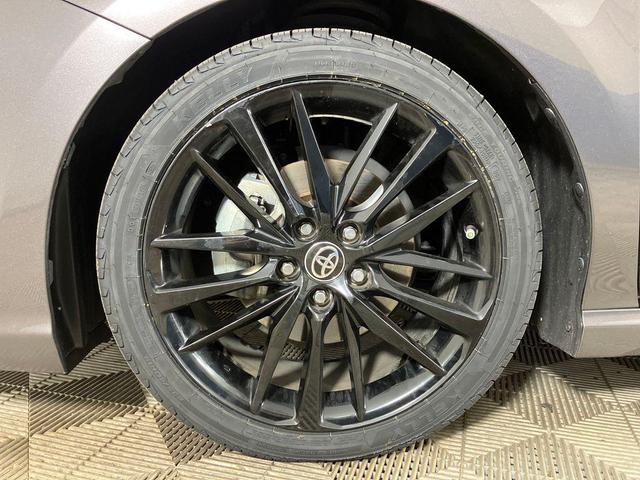 Photo of 2022 Predawn Gray Mica Toyota Camry