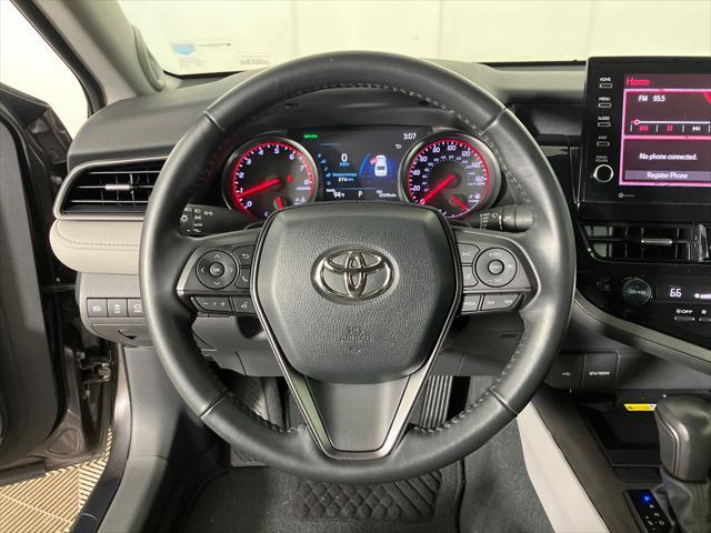 Photo of 2022 Predawn Gray Mica Toyota Camry
