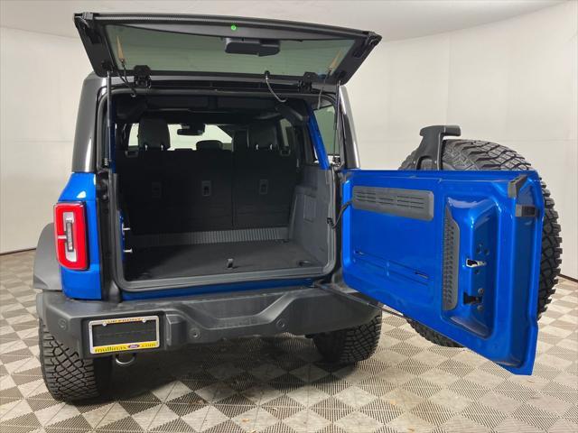 Photo of 2024 Blue Metallic Ford Bronco