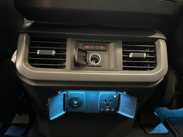Photo of 2024 Oxford White Ford F-150 Lightning