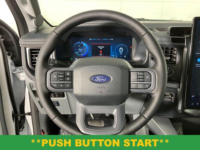 Photo of 2025 Oxford White Ford F-150 Lightning