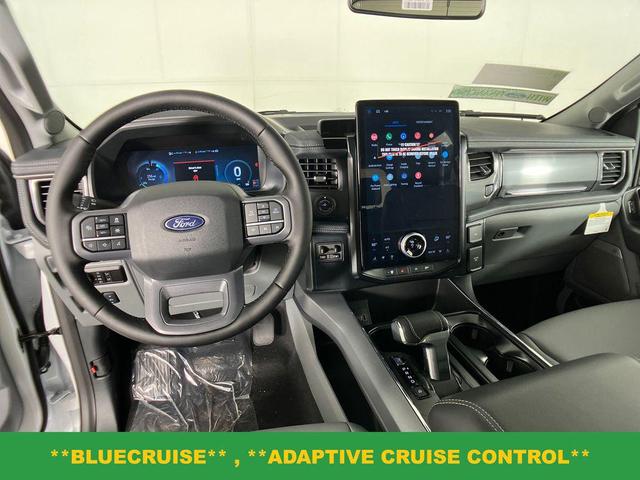 Photo of 2025 Oxford White Ford F-150 Lightning