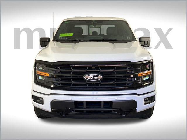 Photo of 2025 Oxford White Ford F-150