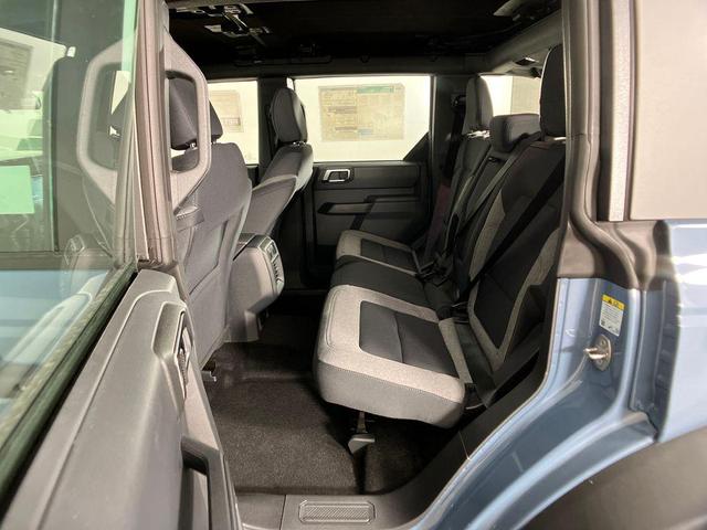 Photo of 2025 Azure Gray Metallic Tri-Coat Ford Bronco