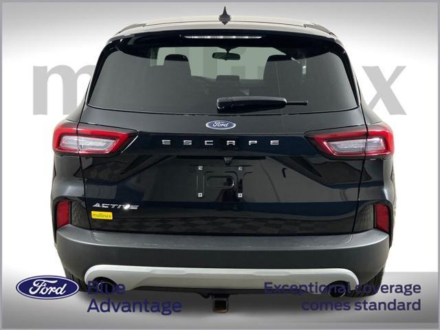 Photo of 2023 Agate Black Metallic Ford Escape