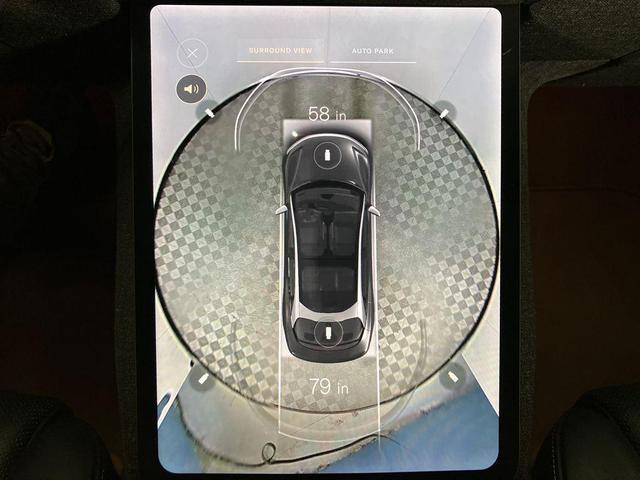 Photo of 2022 Black Lucid Air