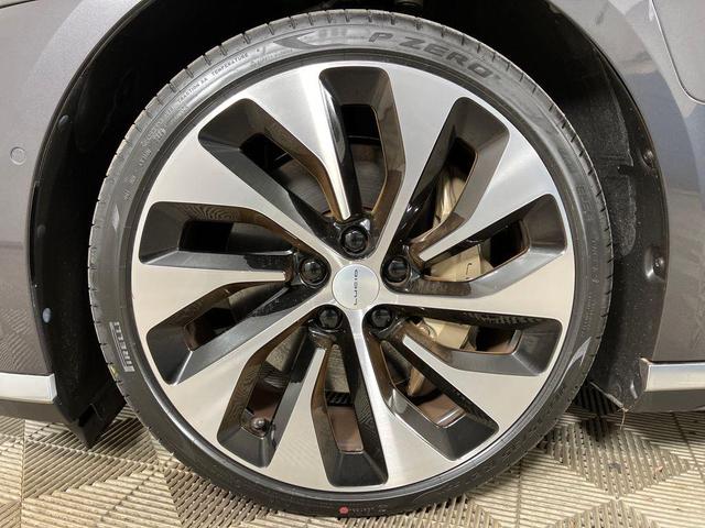 Photo of 2022 Black Lucid Air