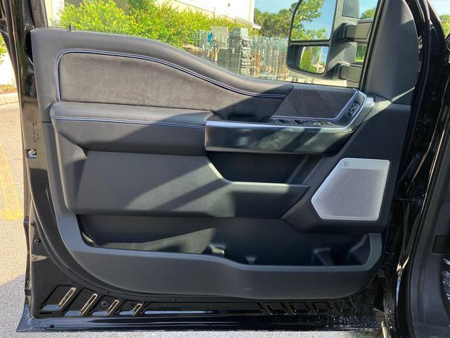Photo of 2025 Black Metallic Ford F-250