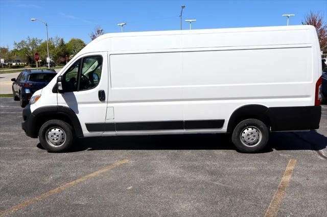 Photo of 2023 White RAM ProMaster 3500