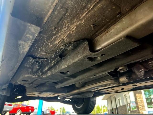 Photo of 2020 Gray Jeep Cherokee