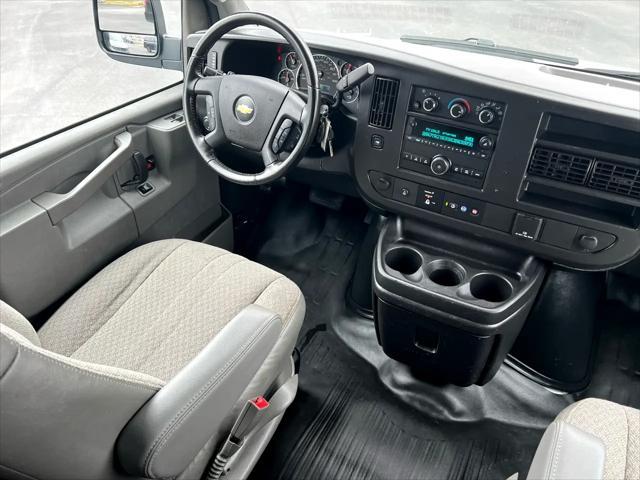 Photo of 2021 White Chevrolet Express 2500
