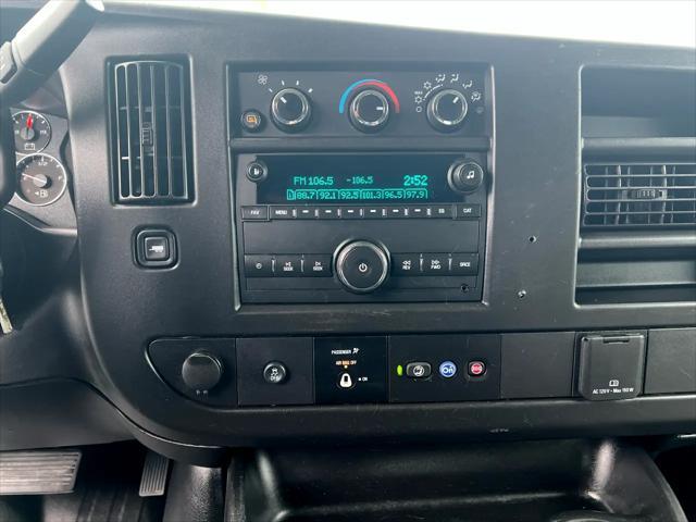 Photo of 2021 White Chevrolet Express 2500