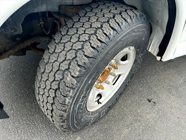 Photo of 2021 White Chevrolet Express 2500