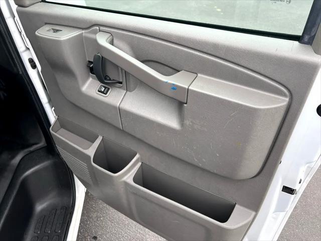 Photo of 2021 White Chevrolet Express 2500