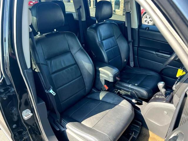 Photo of 2017 Black Jeep Patriot