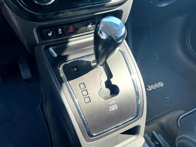 Photo of 2017 Black Jeep Patriot