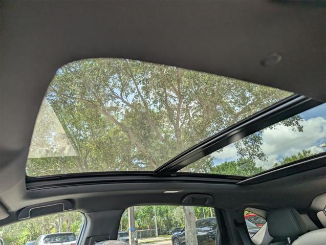 Photo of 2025 Majestic Black Pearl Acura RDX