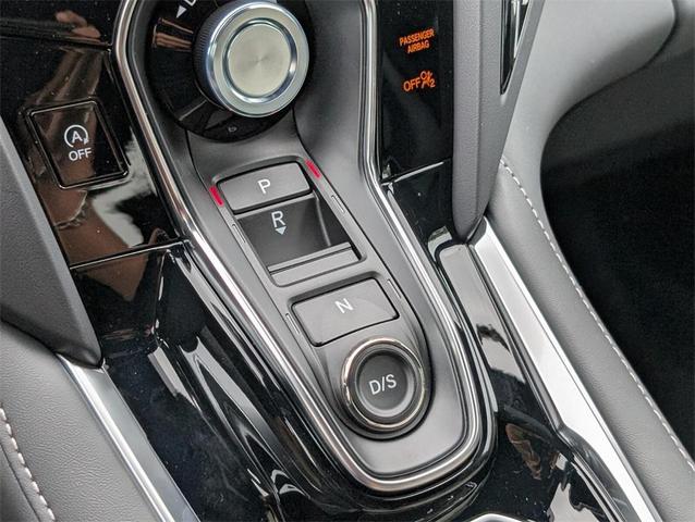 Photo of 2025 Platinum White Pearl Acura RDX