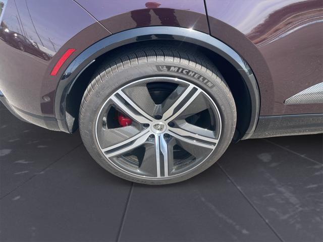 Photo of 2024 Copper Ruby Metallic Porsche Macan