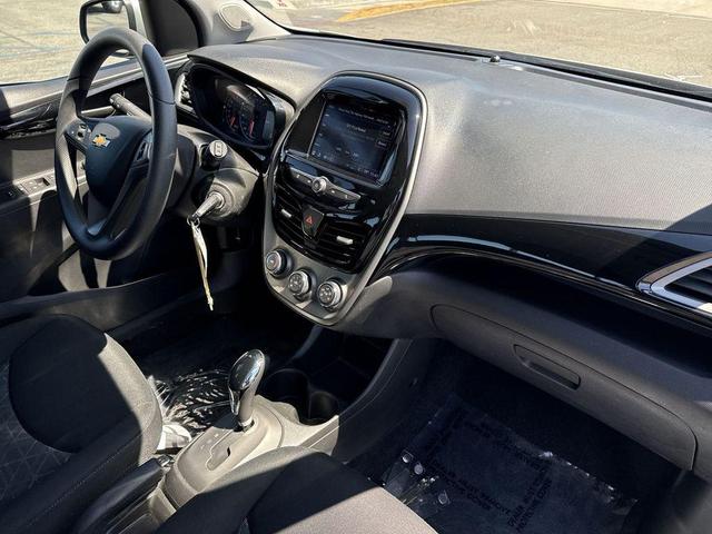 Photo of 2022 Silver Ice Metallic Chevrolet Spark