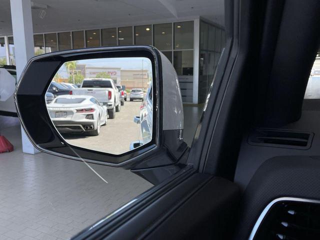 Photo of 2025 Pearl Chevrolet Tahoe