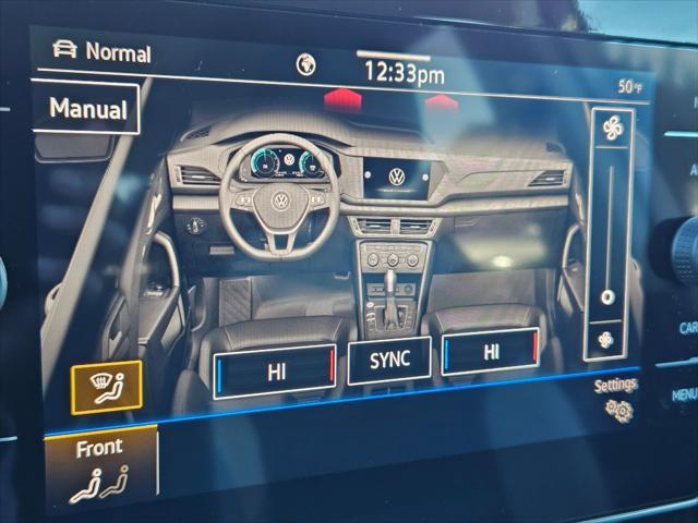 Photo of 2025 Platinum Gray Metallic Volkswagen Taos